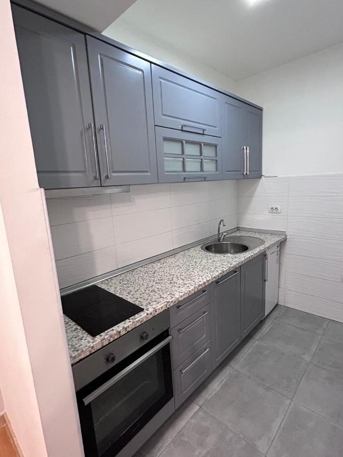 Apartments Empire - Adora Flatiron Skopje Eksteriør billede